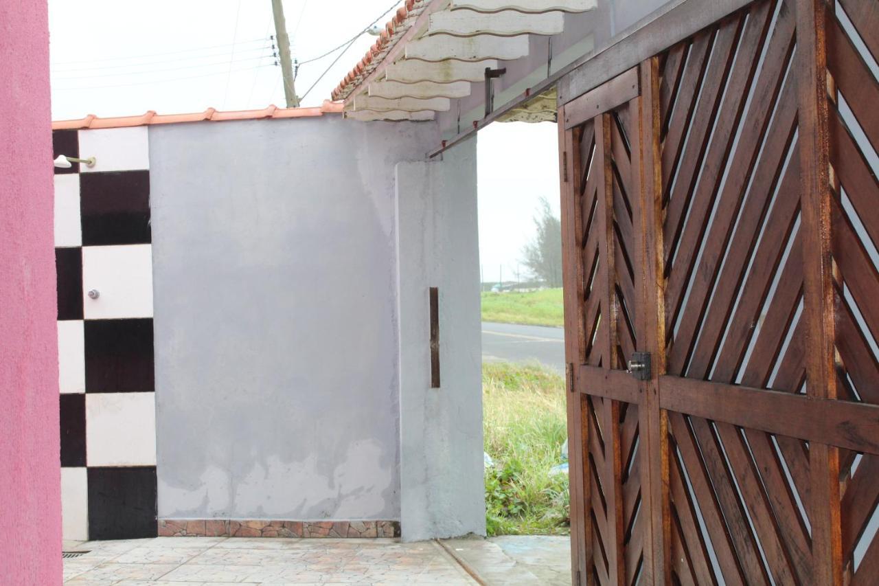 Casa De Frente Para O Mar Em Ilha Comprida Sp Exterior photo